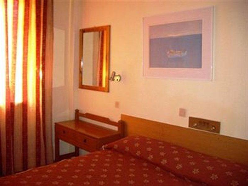 Bristol Apartments Kos Town Luaran gambar