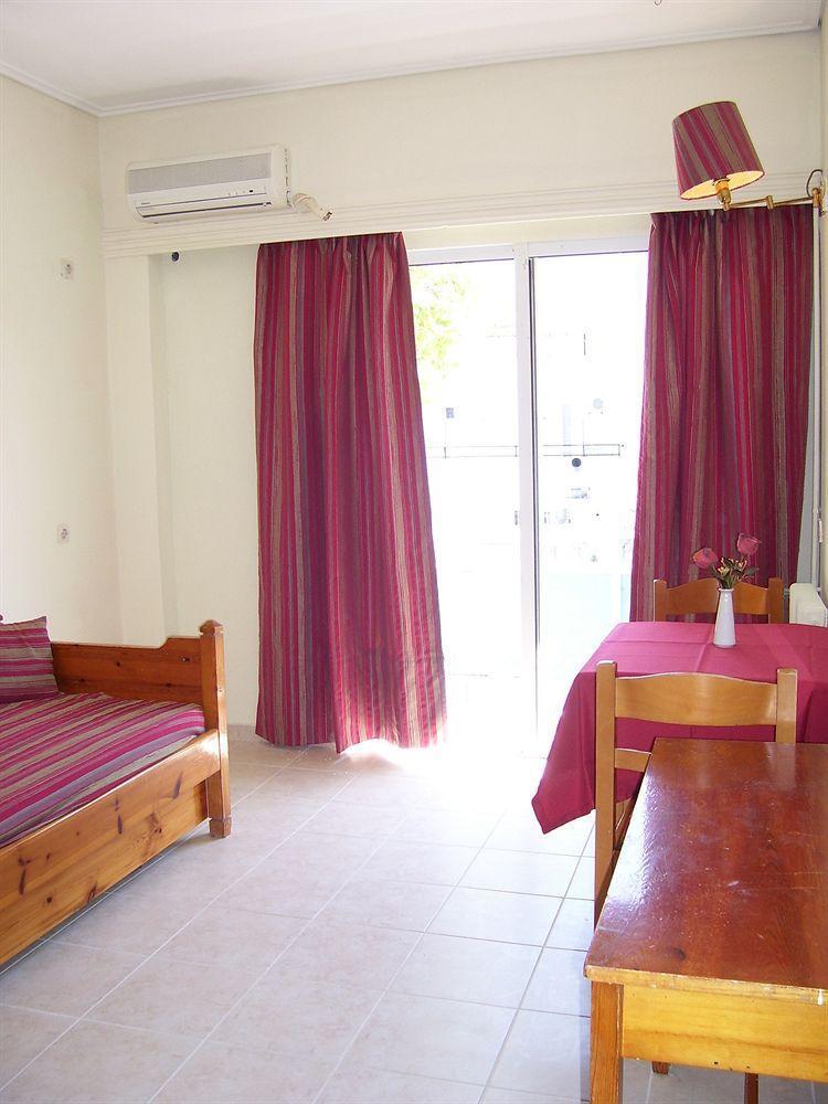 Bristol Apartments Kos Town Luaran gambar
