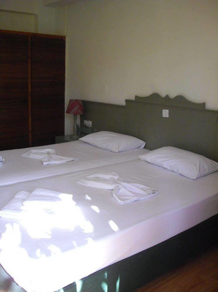 Bristol Apartments Kos Town Luaran gambar