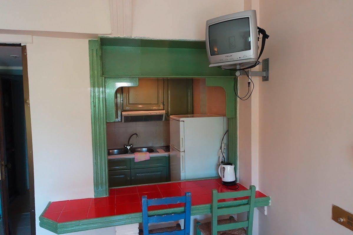 Bristol Apartments Kos Town Luaran gambar